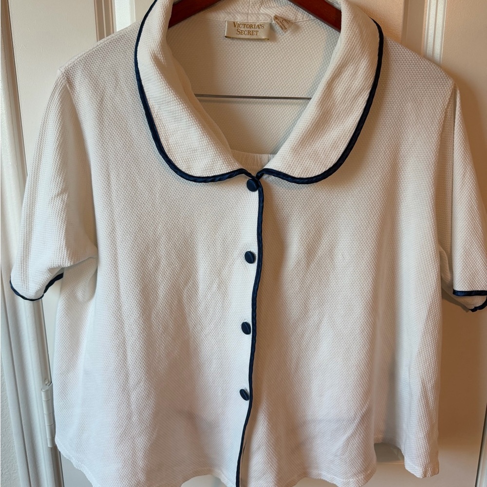 ✨VINTAGE✨ Victoria's Secret Pajama SET / Top + Shorts SZ Large